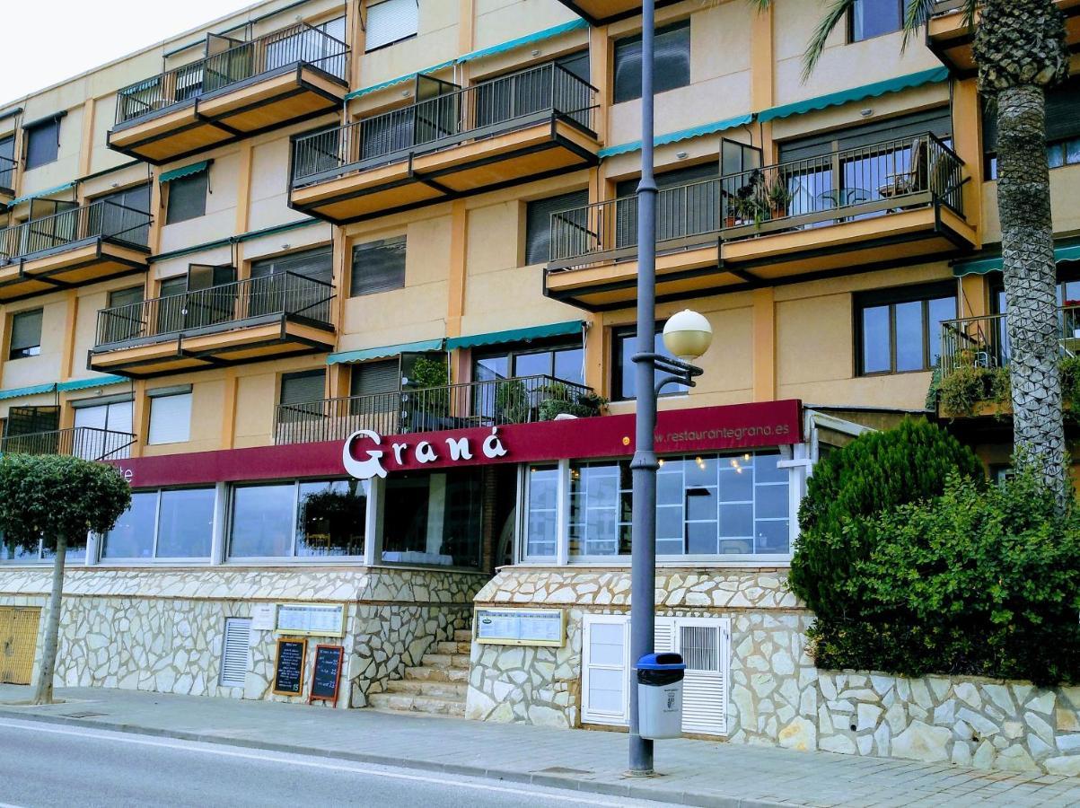 אל קאמפיו Apartamento Cabo Azul Playa Campello מראה חיצוני תמונה
