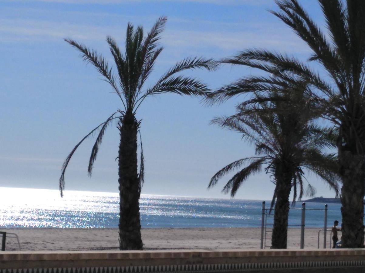 אל קאמפיו Apartamento Cabo Azul Playa Campello מראה חיצוני תמונה
