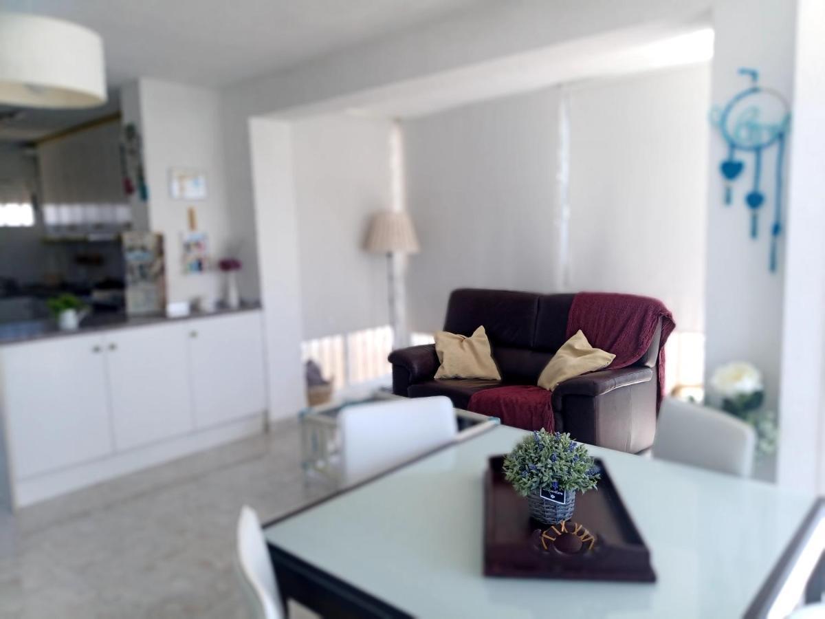 אל קאמפיו Apartamento Cabo Azul Playa Campello מראה חיצוני תמונה