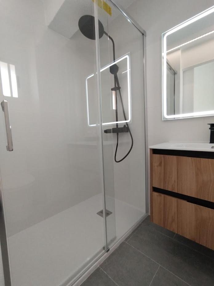 אל קאמפיו Apartamento Cabo Azul Playa Campello מראה חיצוני תמונה