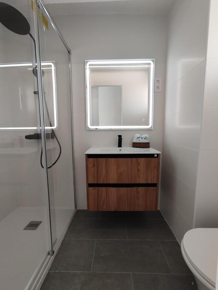 אל קאמפיו Apartamento Cabo Azul Playa Campello מראה חיצוני תמונה